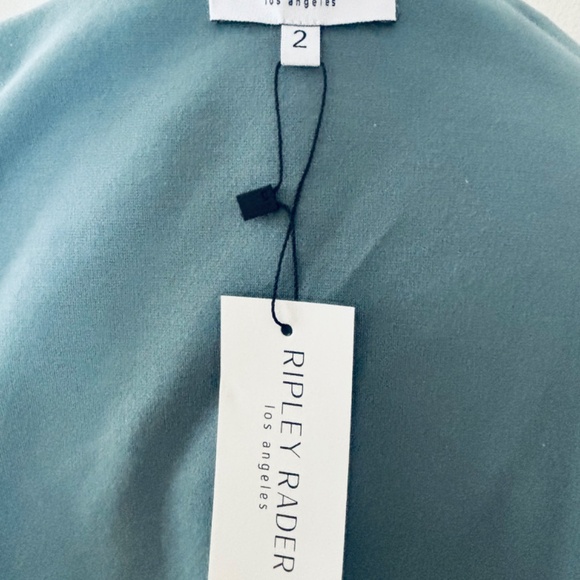 Elegant Teal Women's Blazer - Picture 5 of 5